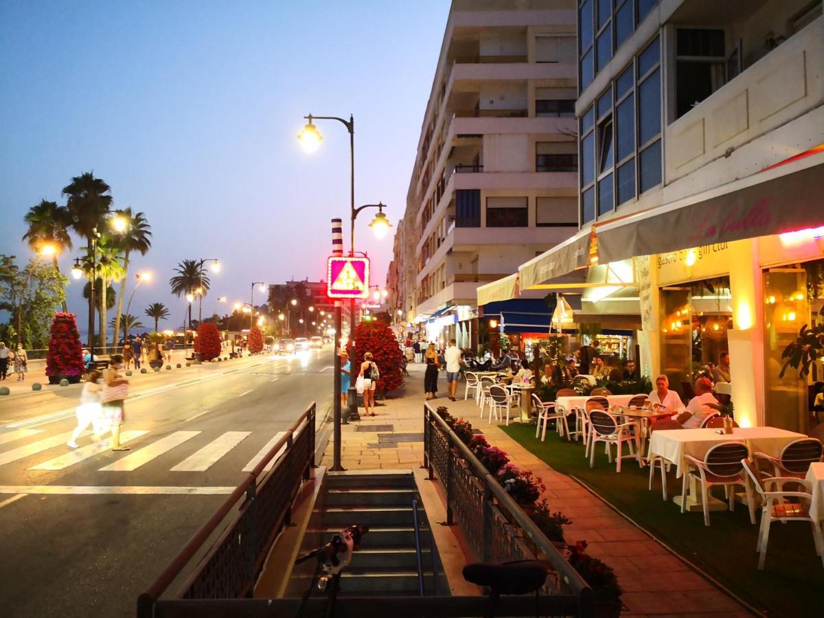 Sea Breeze Apartment Estepona Exterior photo