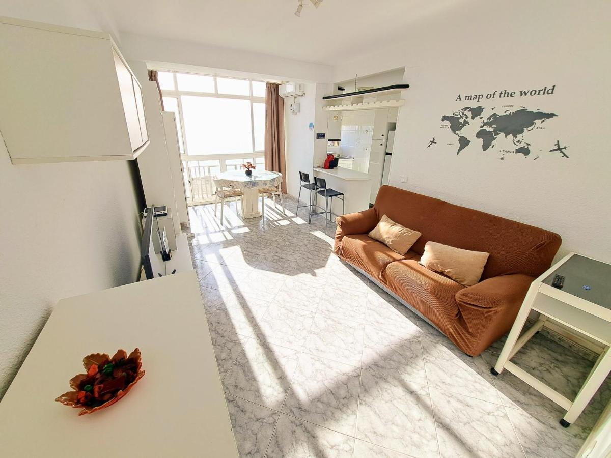 Sea Breeze Apartment Estepona Exterior photo